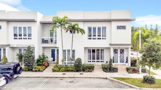 LANDMARK AT DORAL - Residential