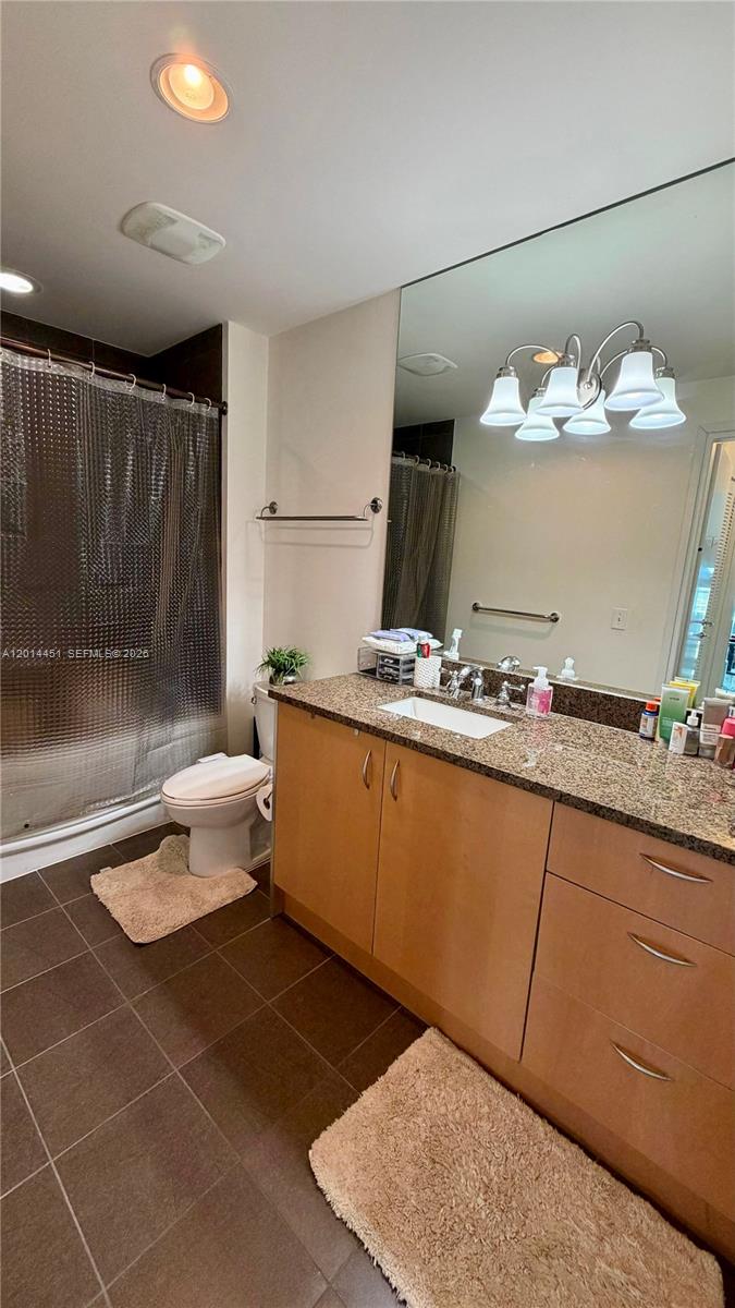 MET 1 CONDO - Residential