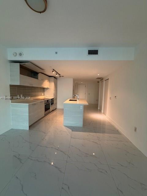 PARAISO BAY CONDO - Residential