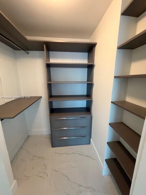 PARAISO BAY CONDO - Residential