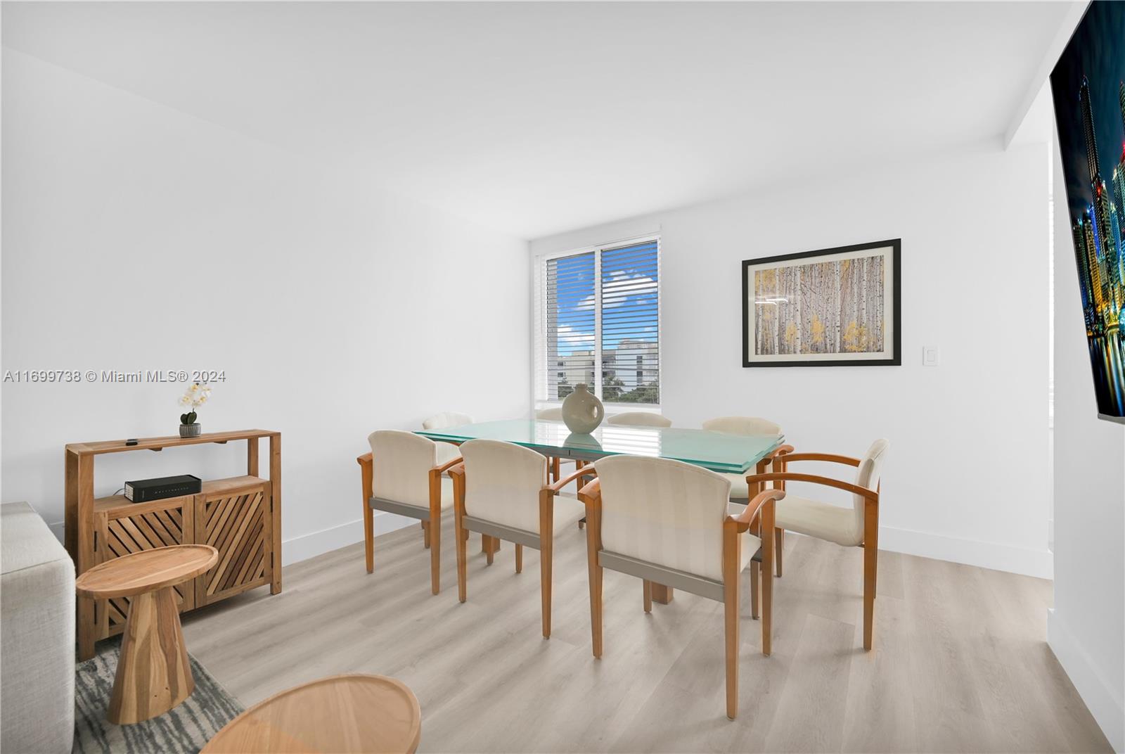 CARIBBEAN BREEZE CONDO - Residential Lease
