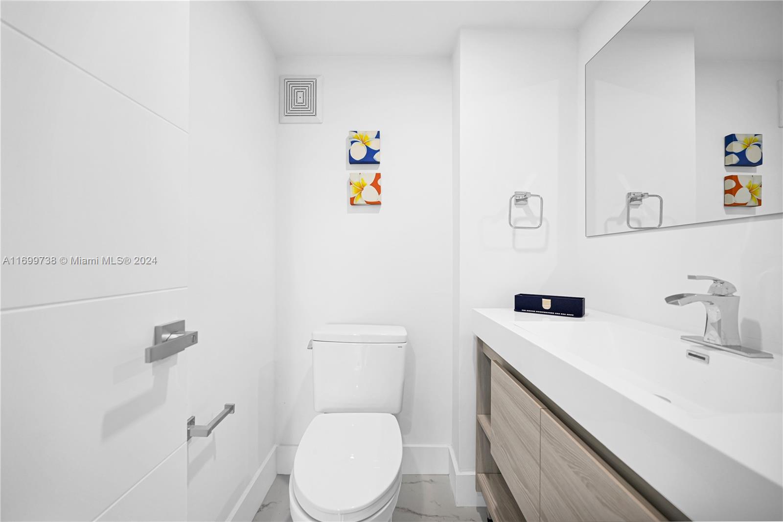 CARIBBEAN BREEZE CONDO - Residential Lease