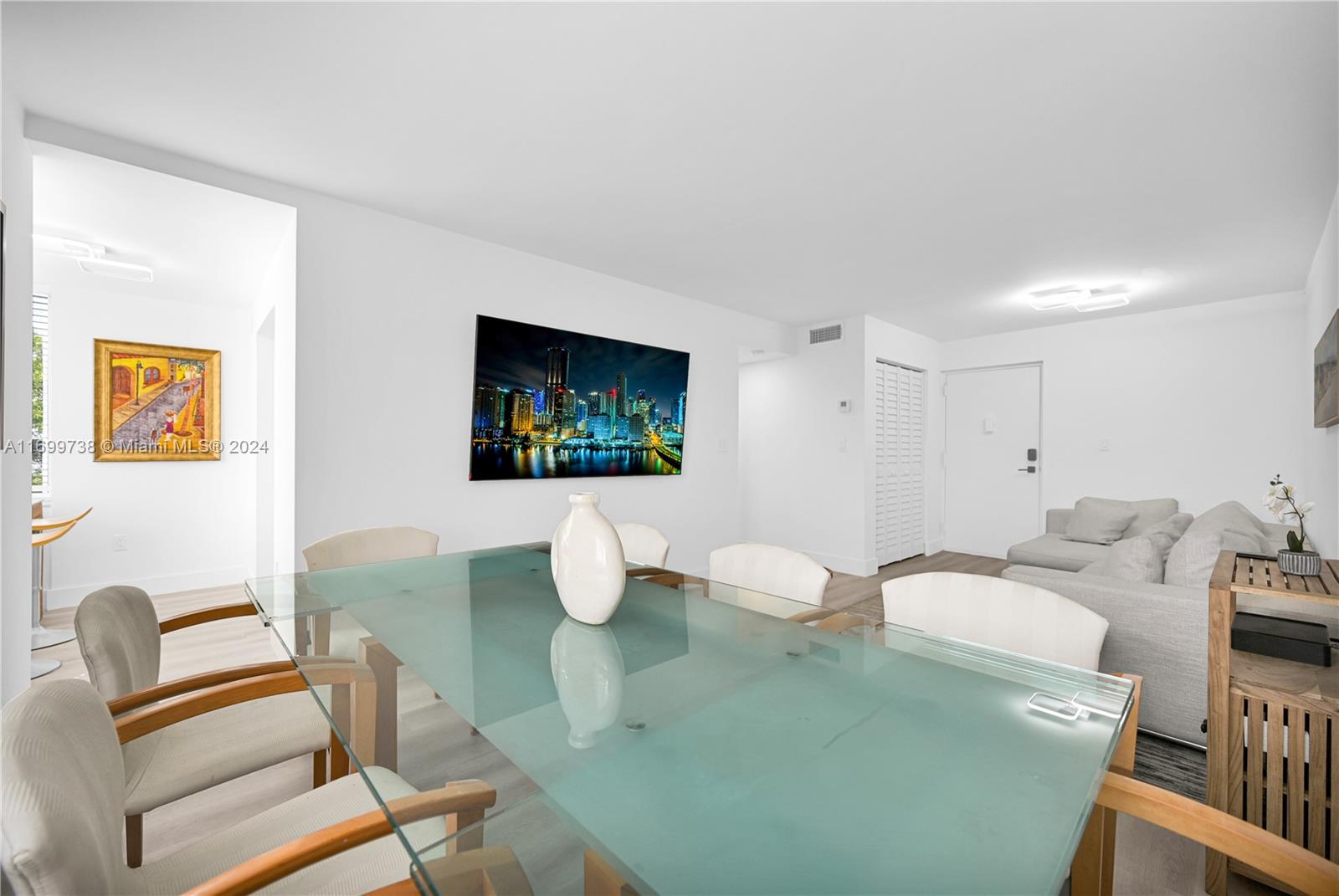 CARIBBEAN BREEZE CONDO - Residential Lease