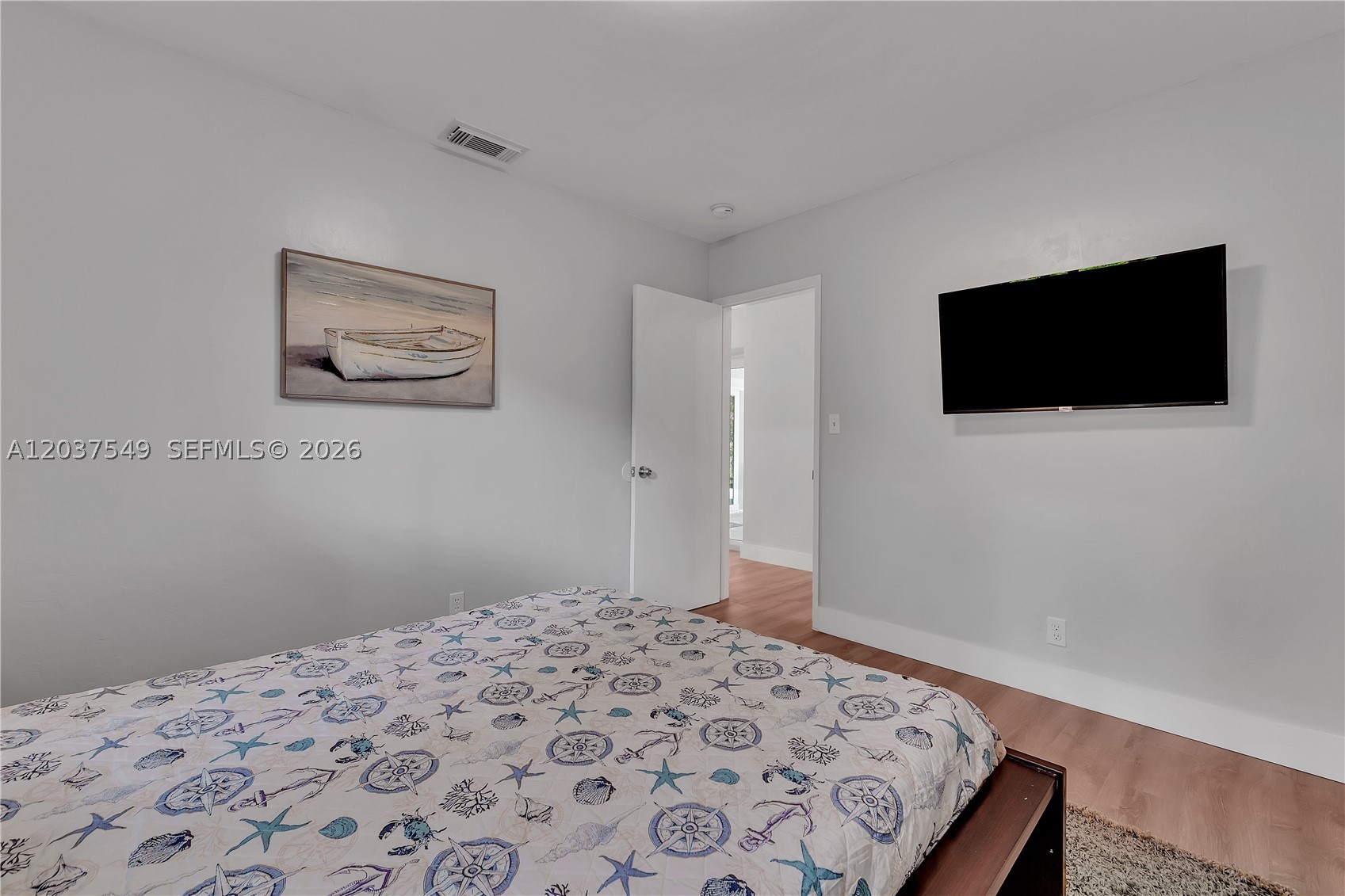 ROBERTSON PARK - Residential Lease