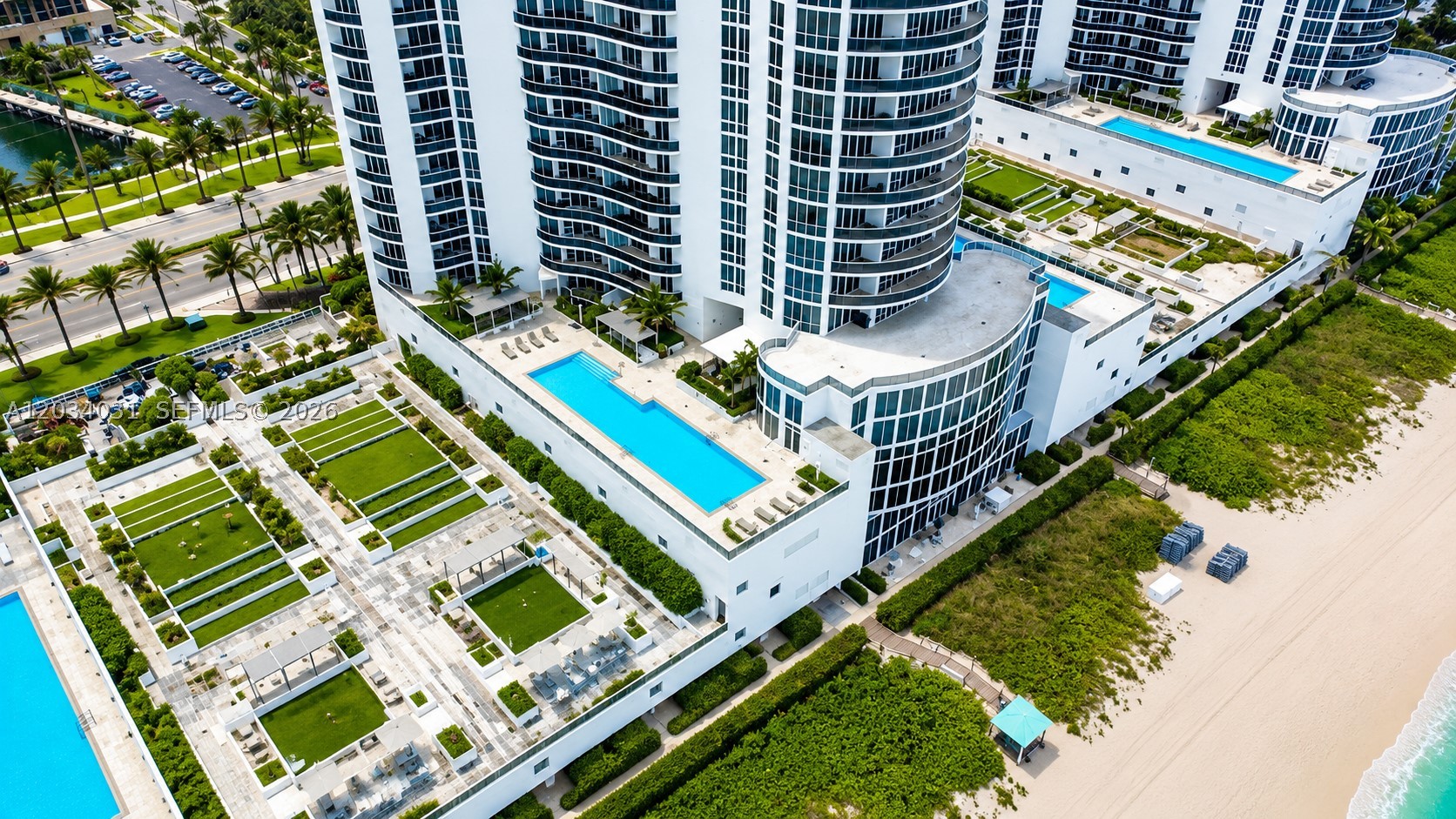 TDR TOWER II CONDO - Residential
