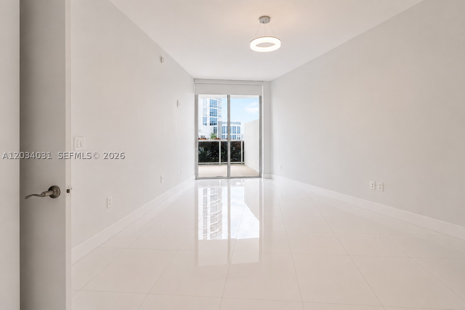 TDR TOWER II CONDO - Residential