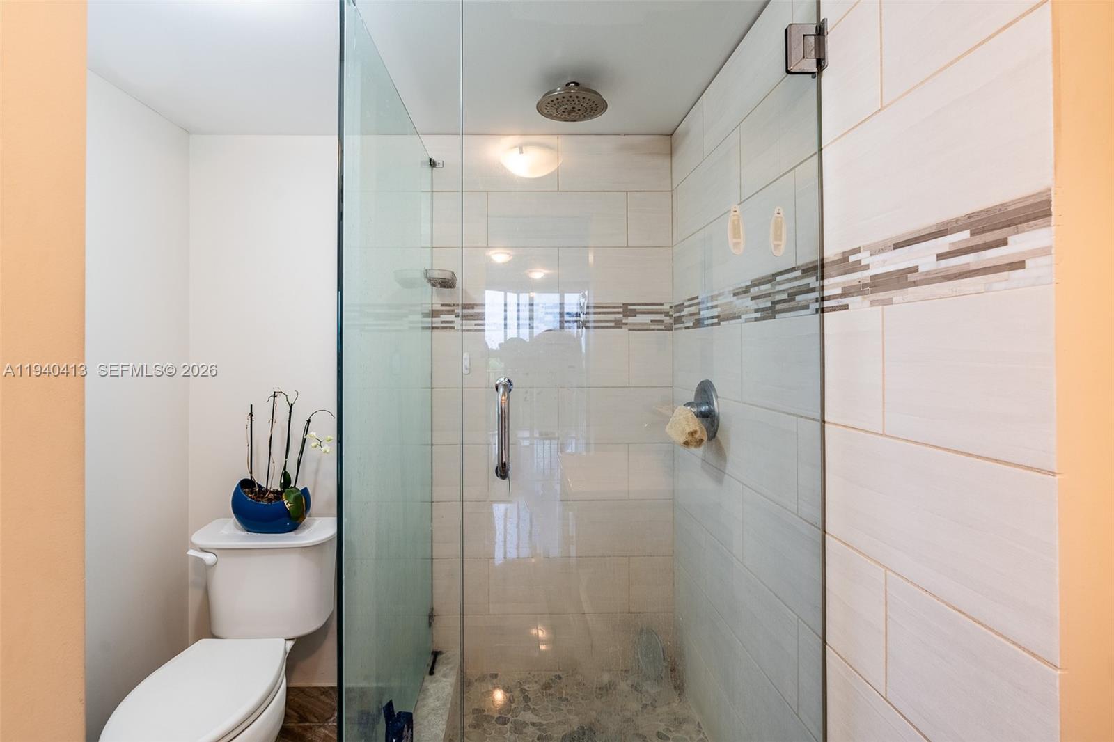 BLUE LAKE APTS CONDO - Residential
