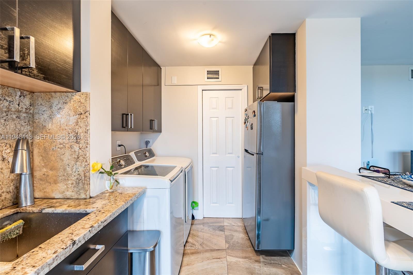 BLUE LAKE APTS CONDO - Residential