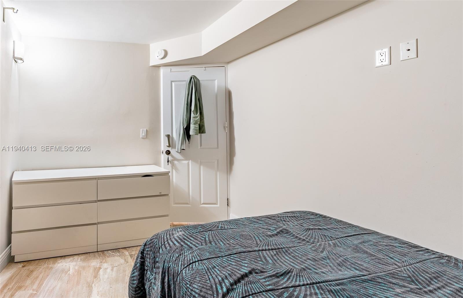 BLUE LAKE APTS CONDO - Residential