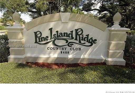 POINCIANA 11 PINE ISLAND - Residential