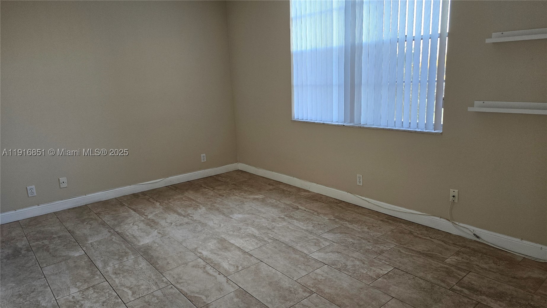 POINCIANA 11 PINE ISLAND - Residential