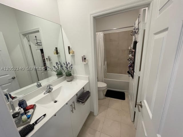 Edge in the 15th - Residential Lease
