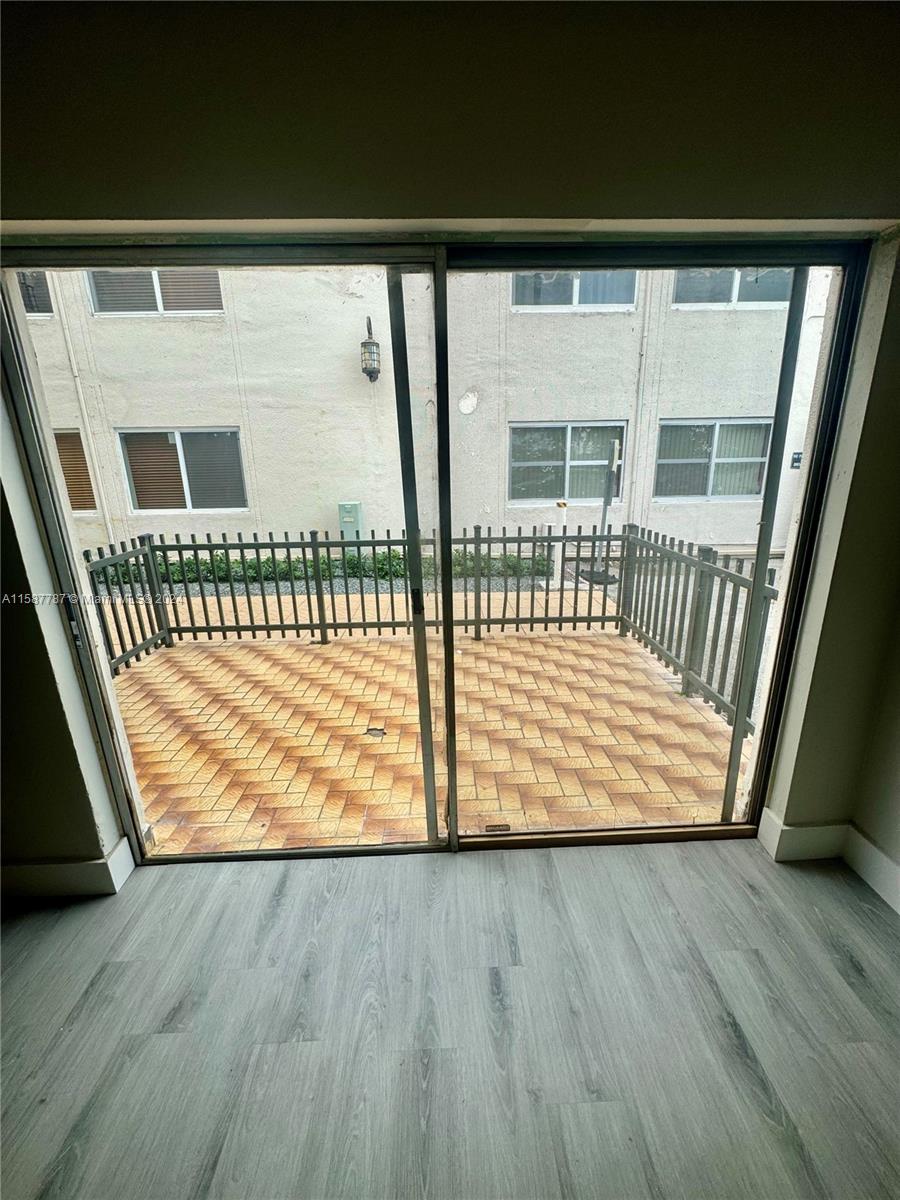 EL LAGO CONDO - Residential Lease