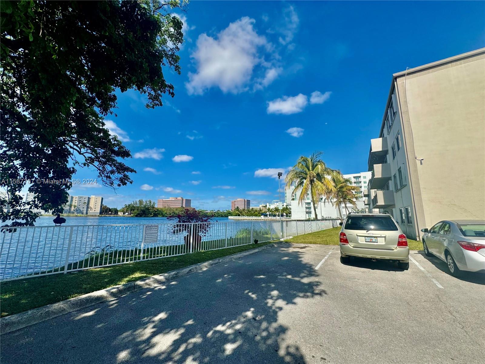 EL LAGO CONDO - Residential Lease