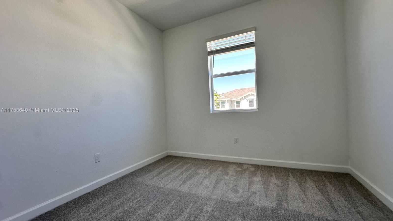 VERANDA PLAT NO. 9 - Residential Lease
