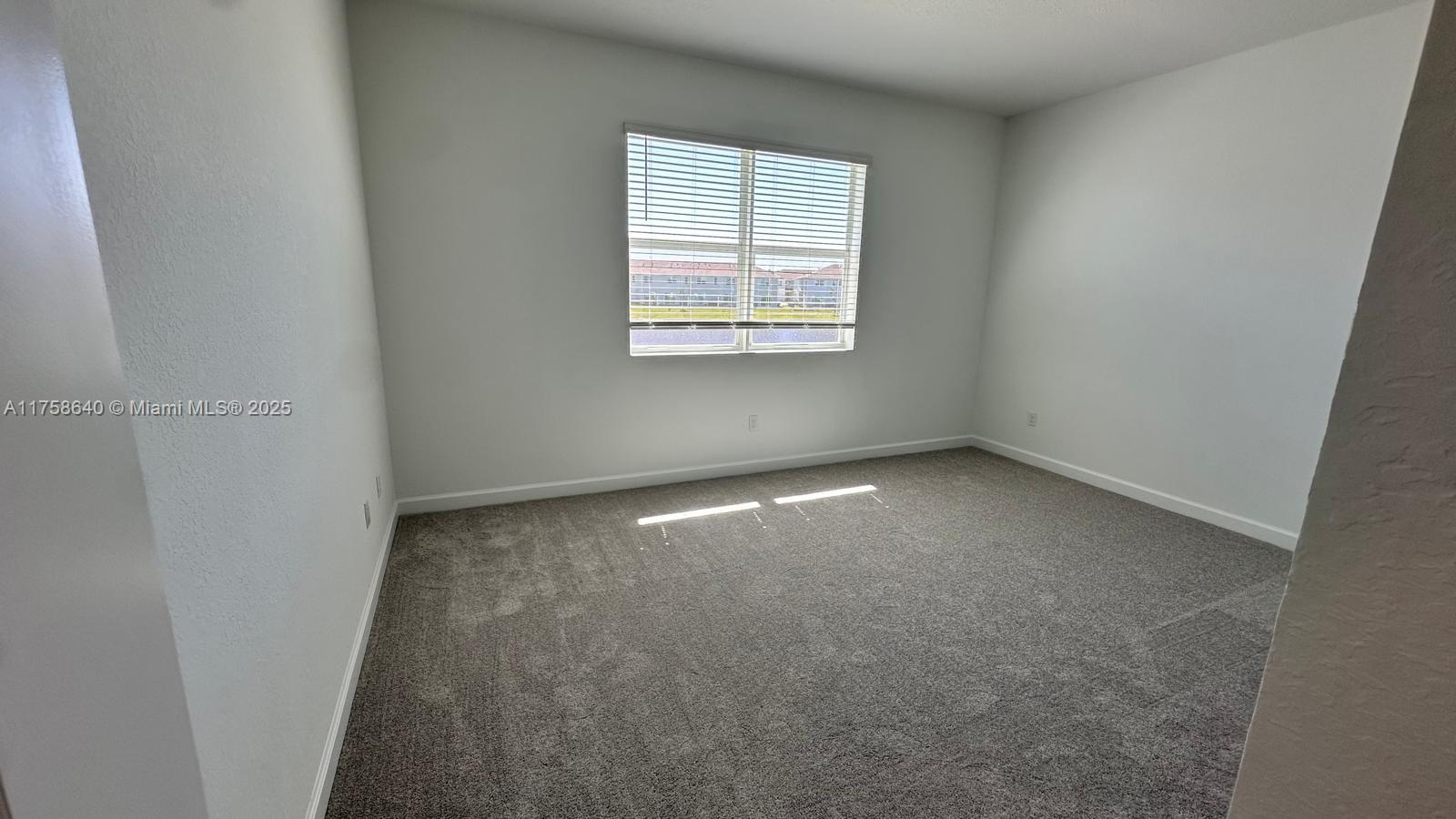 VERANDA PLAT NO. 9 - Residential Lease