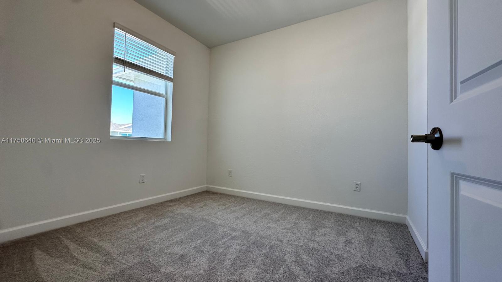 VERANDA PLAT NO. 9 - Residential Lease