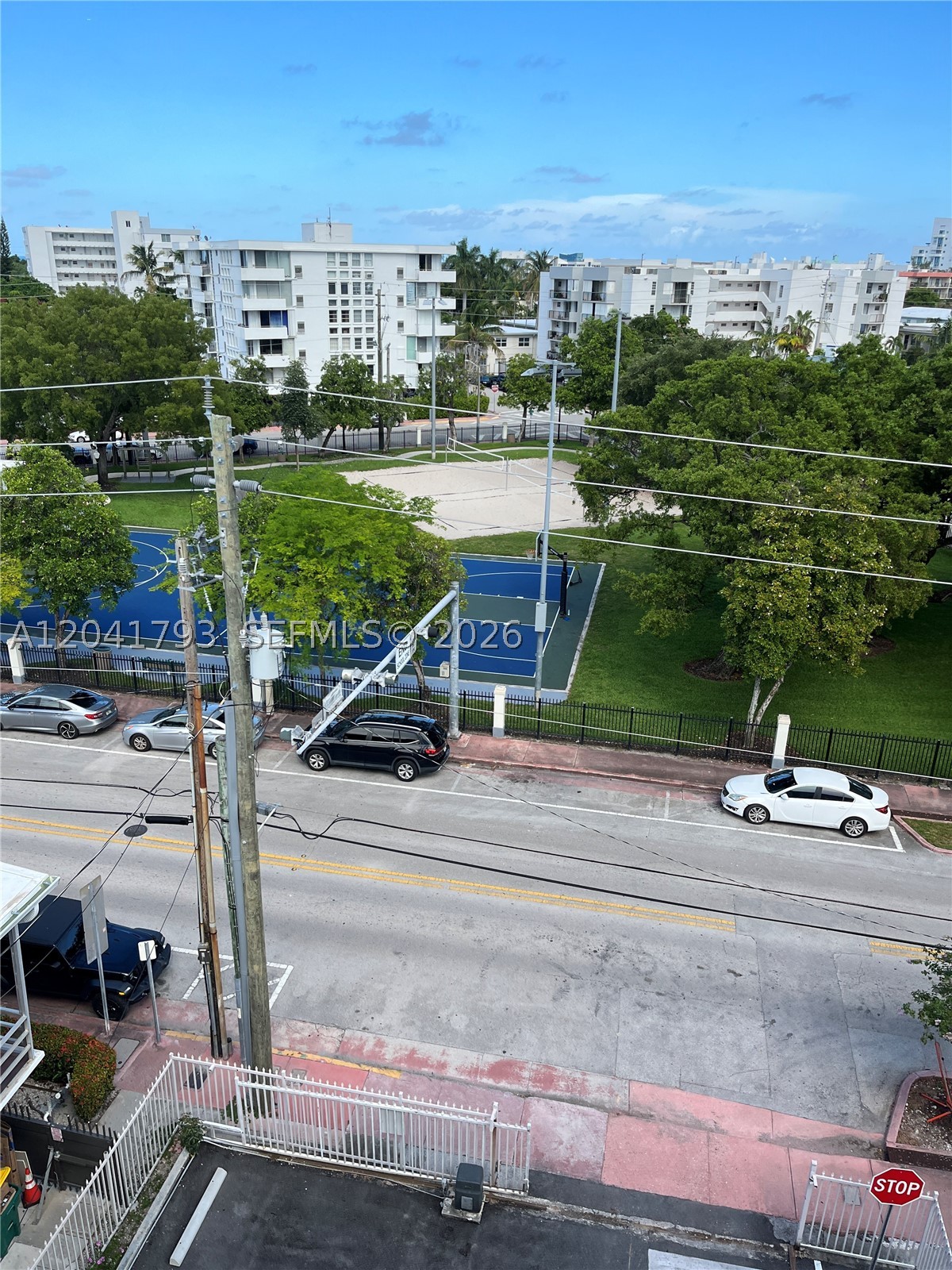 CREEK TOWERS & YACHT CLUB - Residential Lease