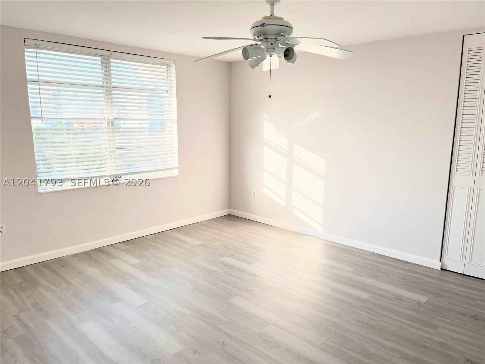 CREEK TOWERS & YACHT CLUB - Residential Lease