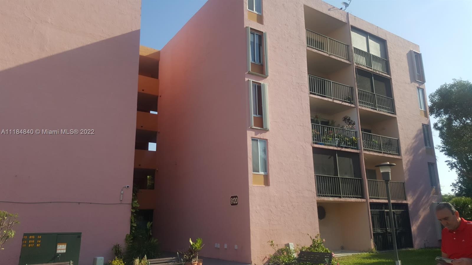 PARKSIDE NO 1 CONDO - BLD - Residential Lease