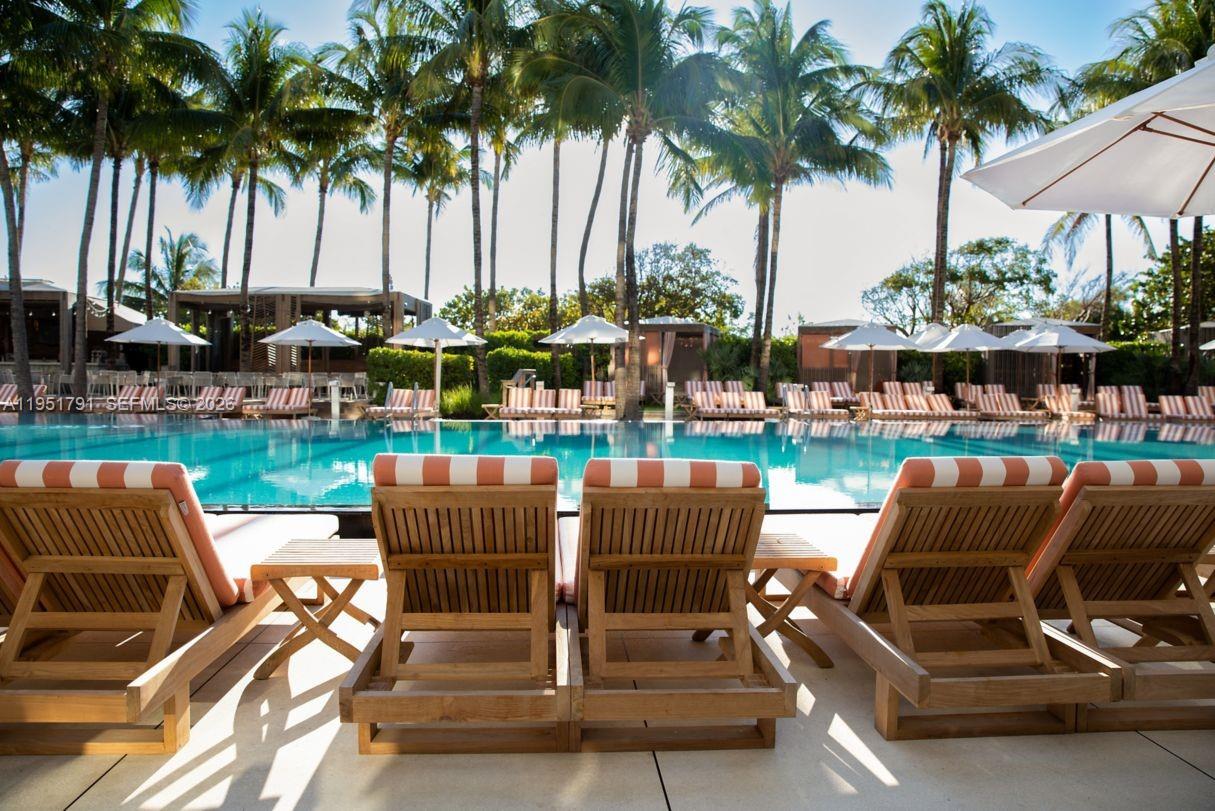 2201 COLLINS AVE CONDO - Residential