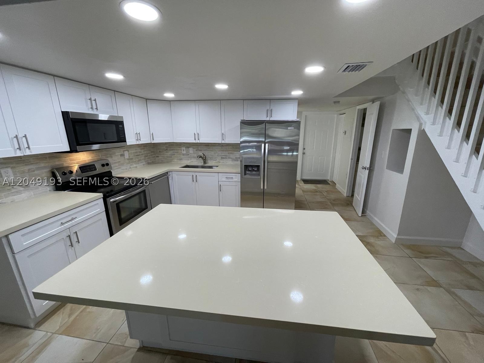 ELAN AT CALUSA CONDO IX - Residential