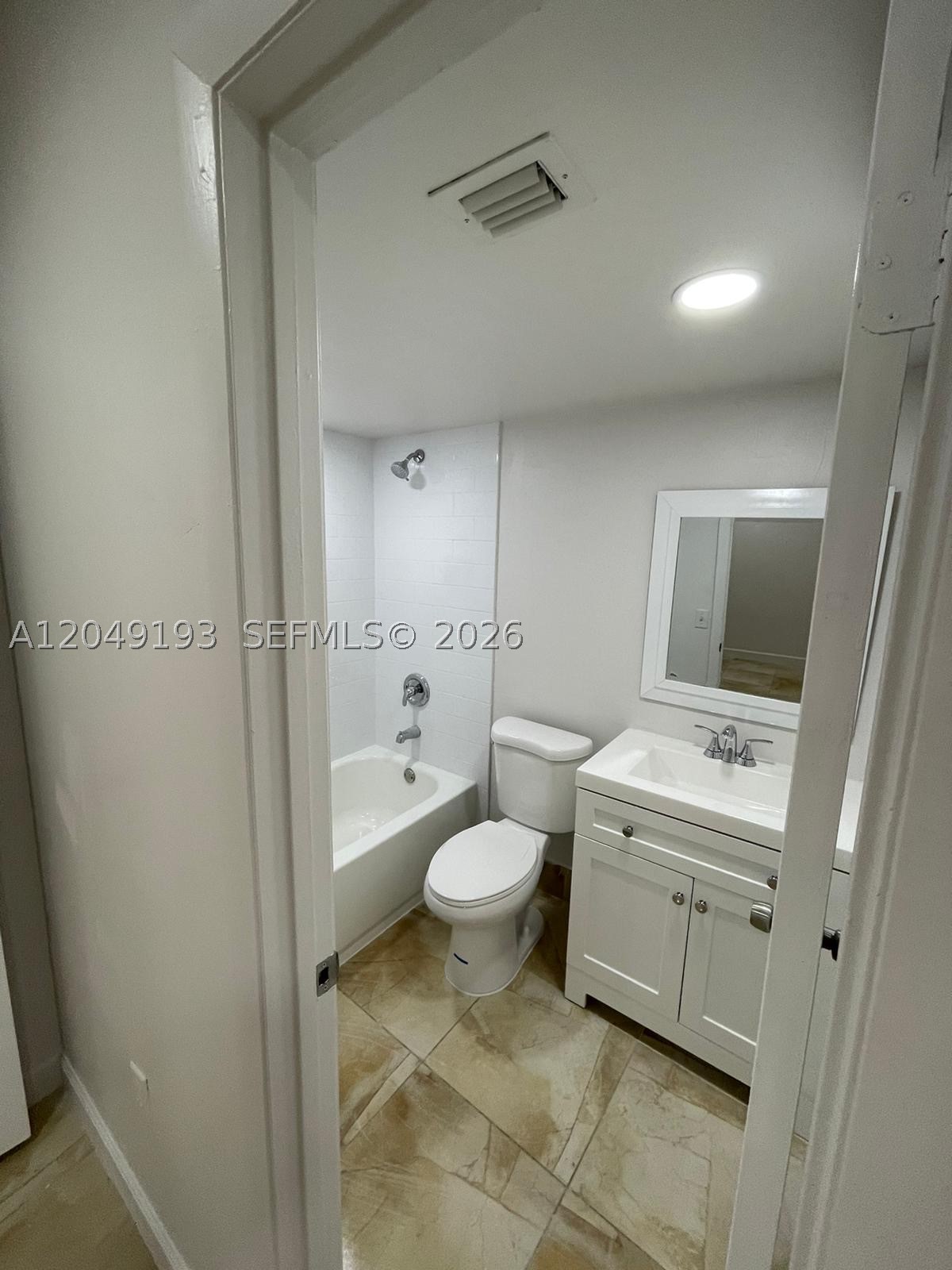 ELAN AT CALUSA CONDO IX - Residential