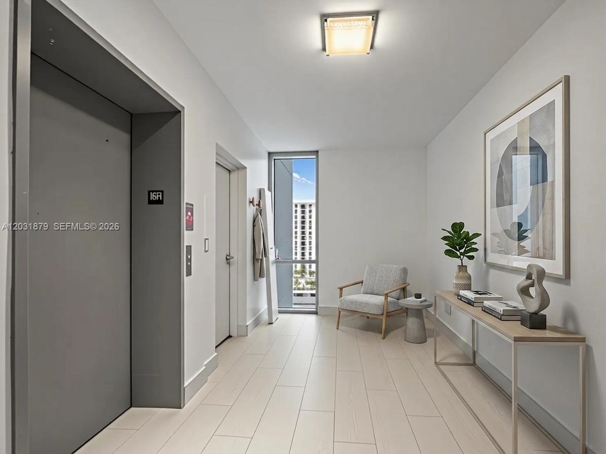 THE HARBOUR SOUTH CONDO - Residential