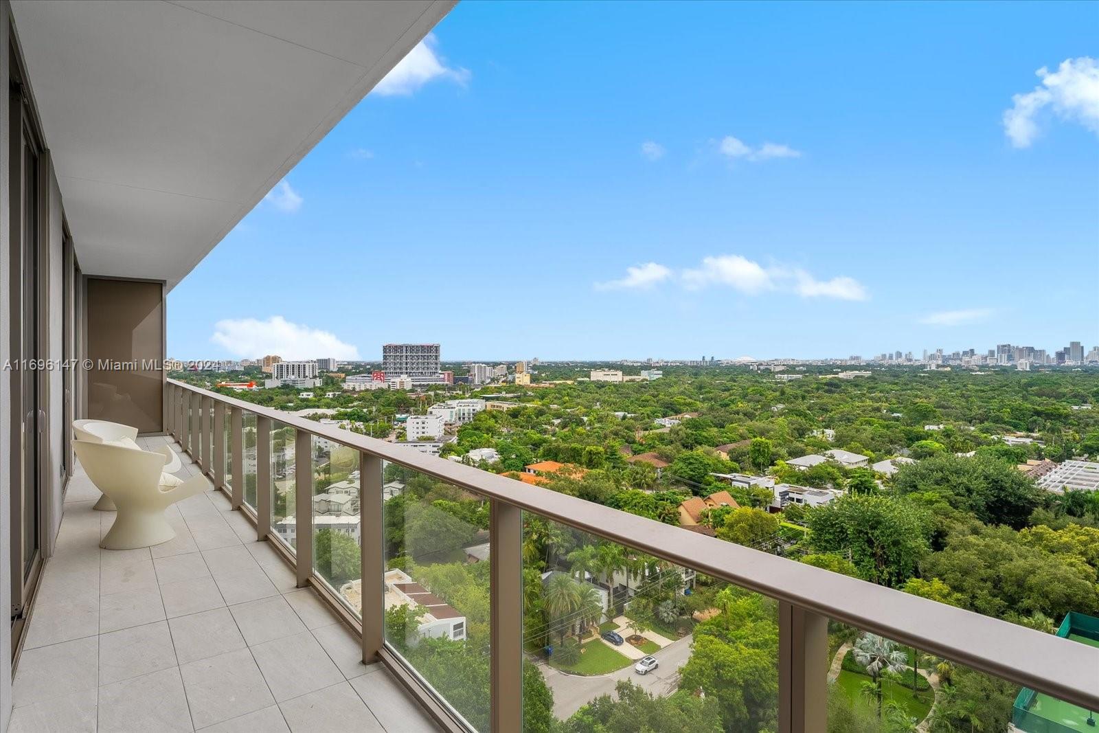 RHODES AMD NEW BISC - Residential Lease