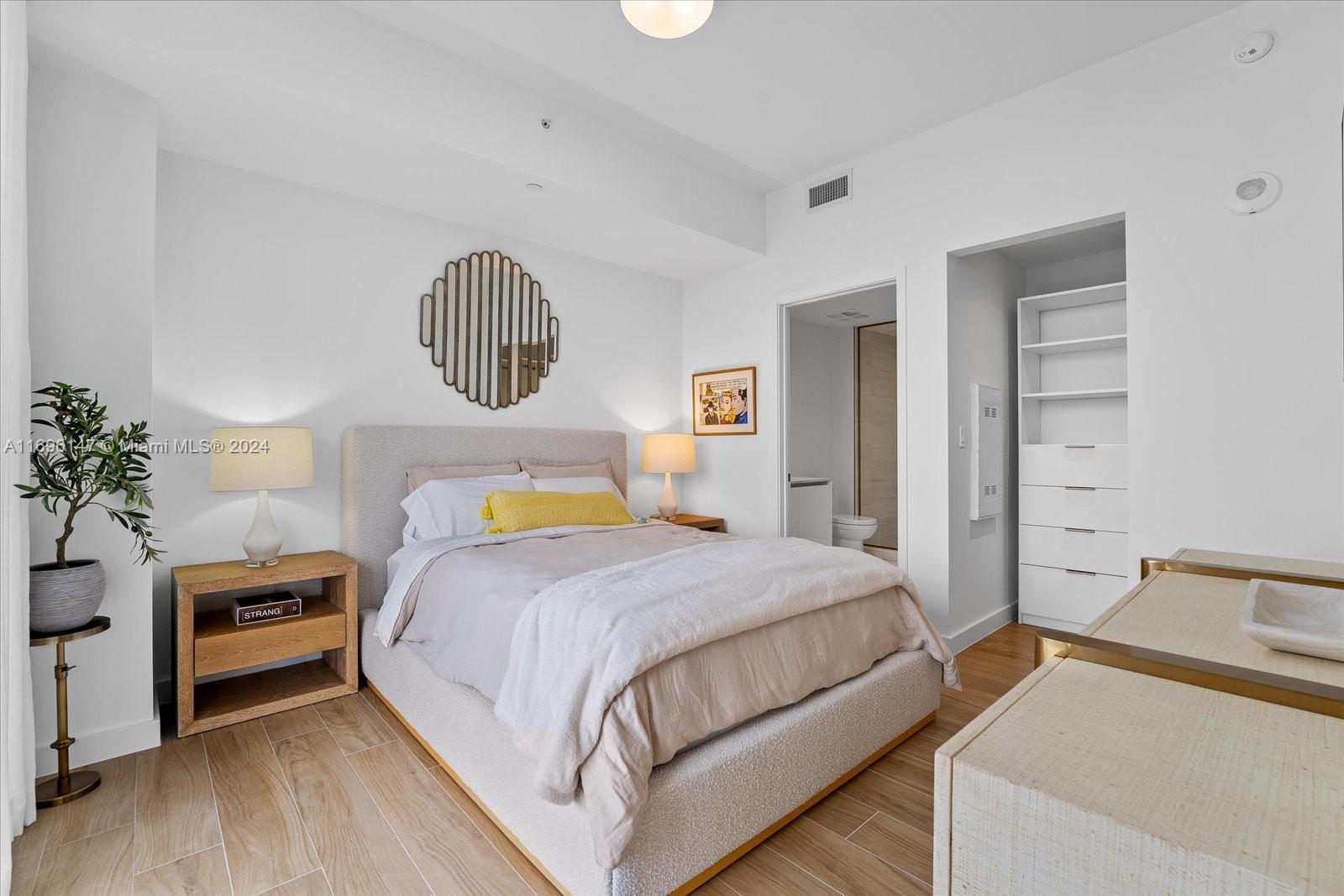 RHODES AMD NEW BISC - Residential Lease