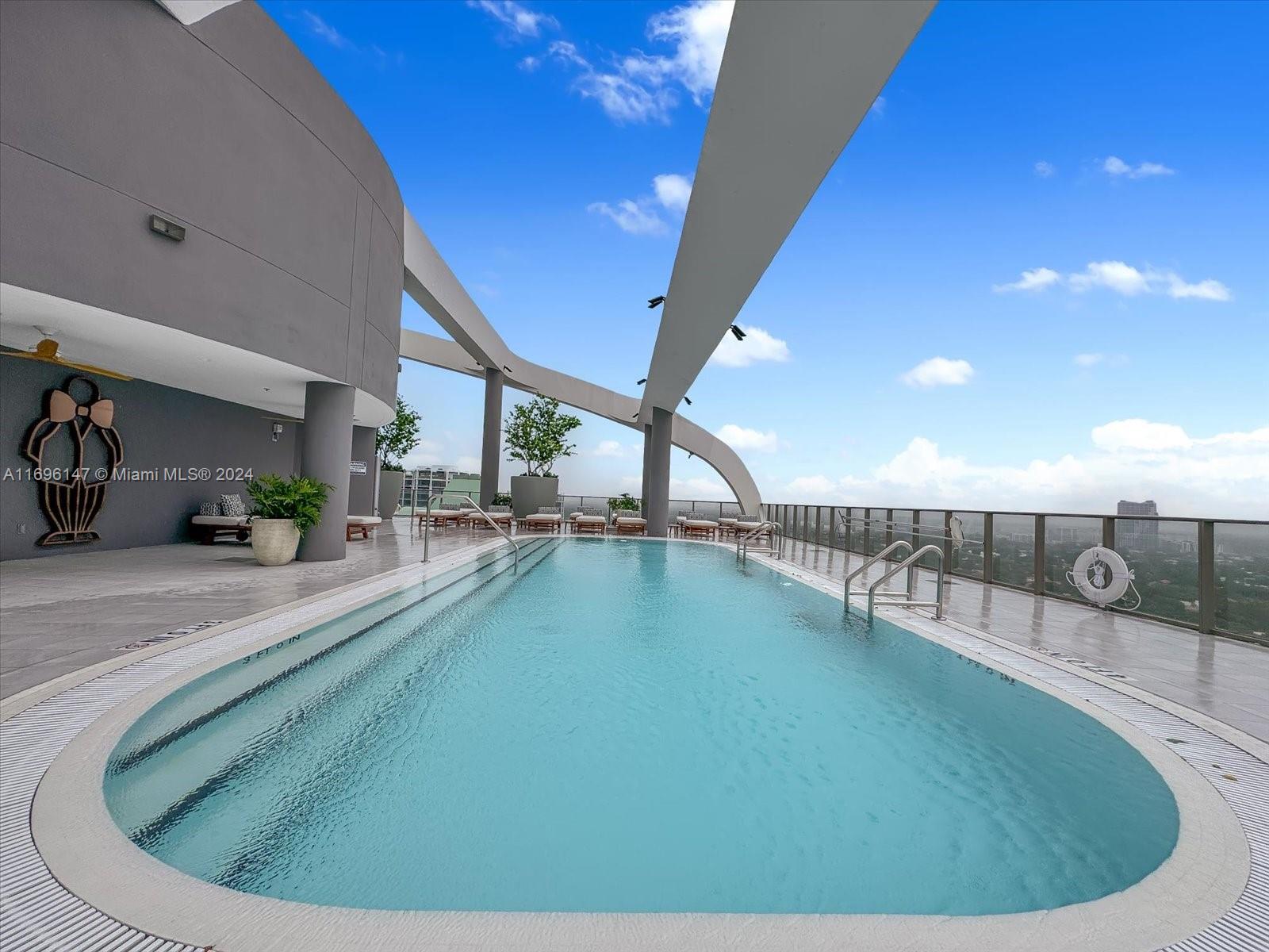 RHODES AMD NEW BISC - Residential Lease