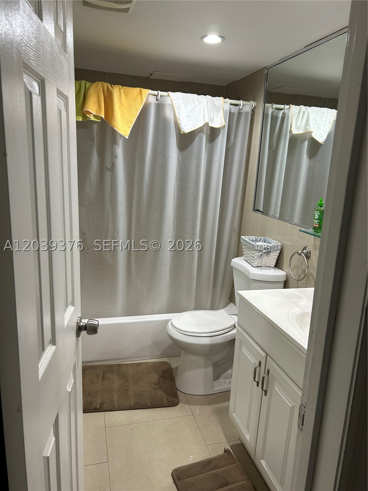 SUTTON HOUSE CONDO - Residential
