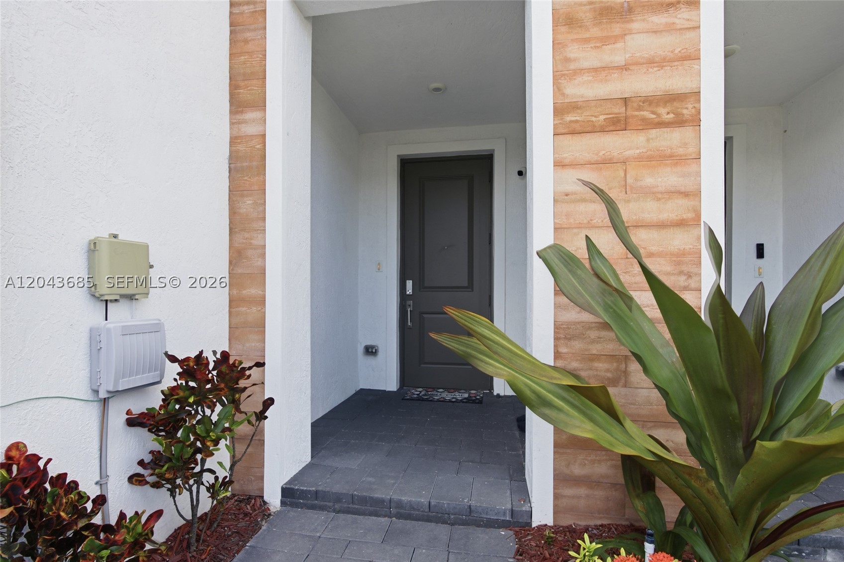 MC RESIDENTIAL - Residential