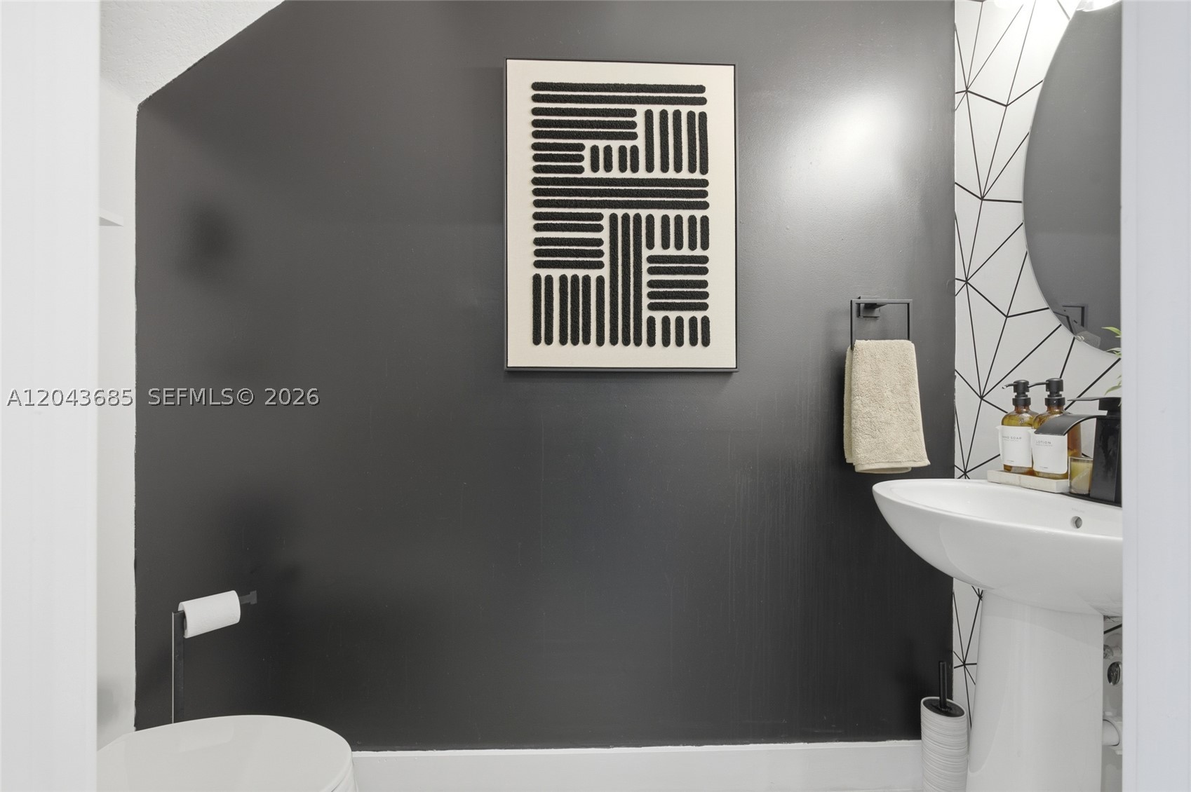 MC RESIDENTIAL - Residential