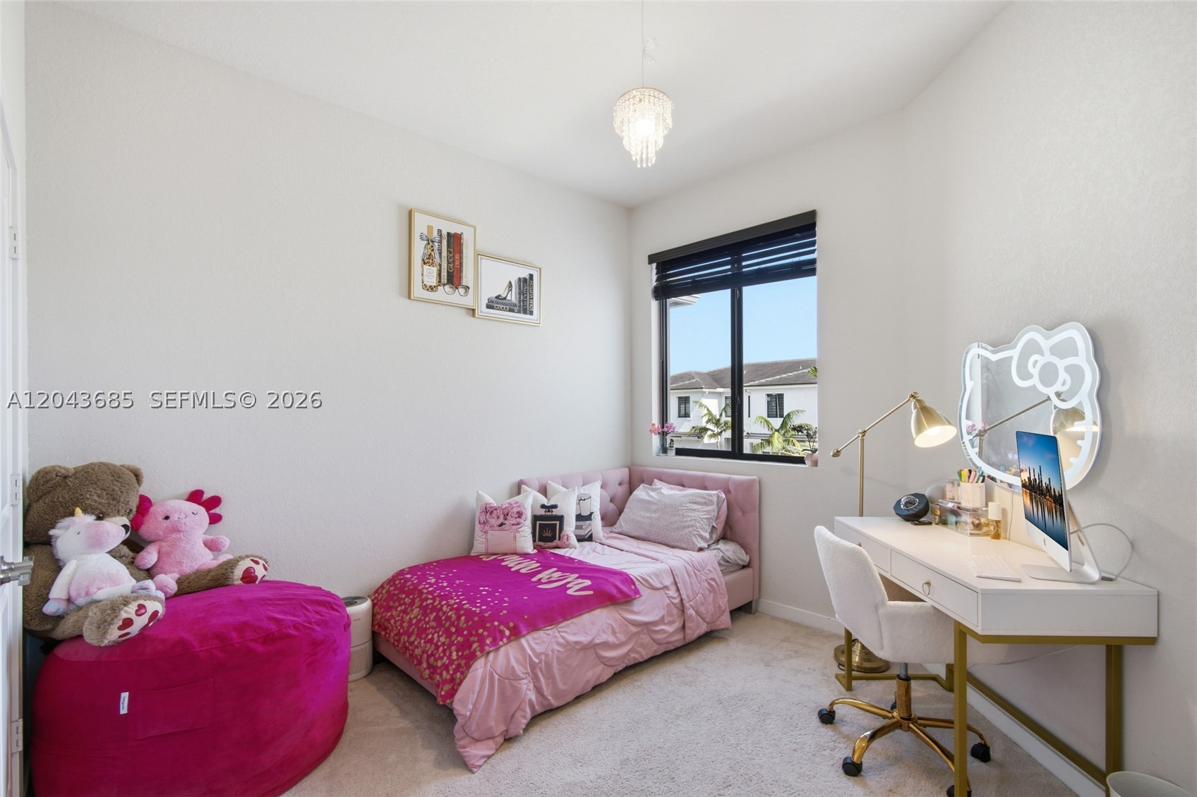 MC RESIDENTIAL - Residential