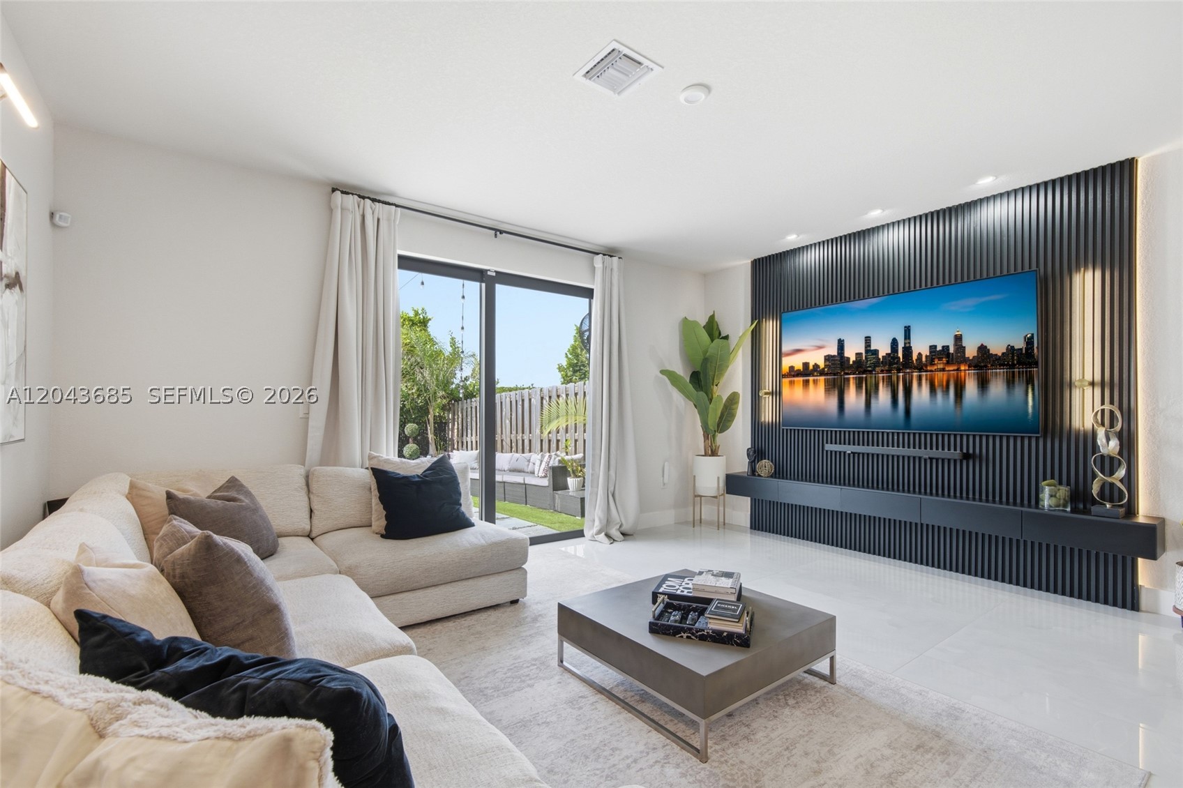 MC RESIDENTIAL - Residential