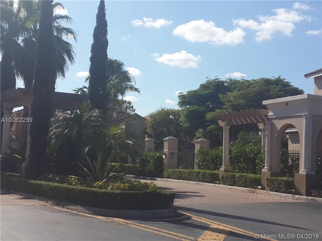 Savannah At Doral - Residential Lease