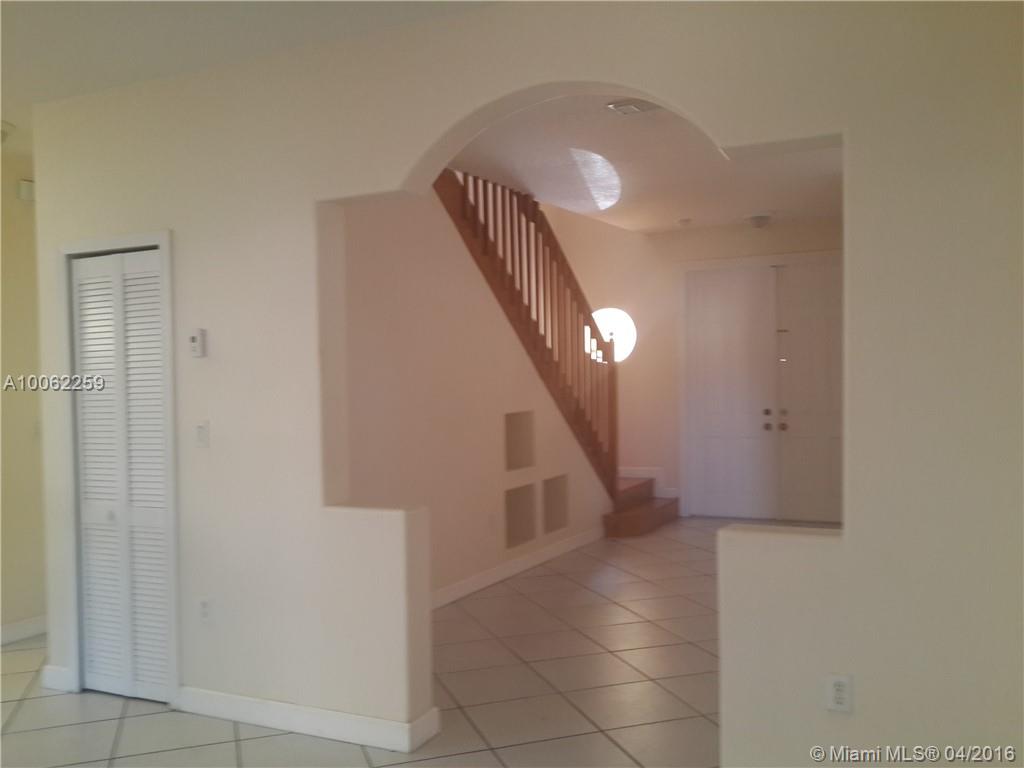 Savannah At Doral - Residential Lease