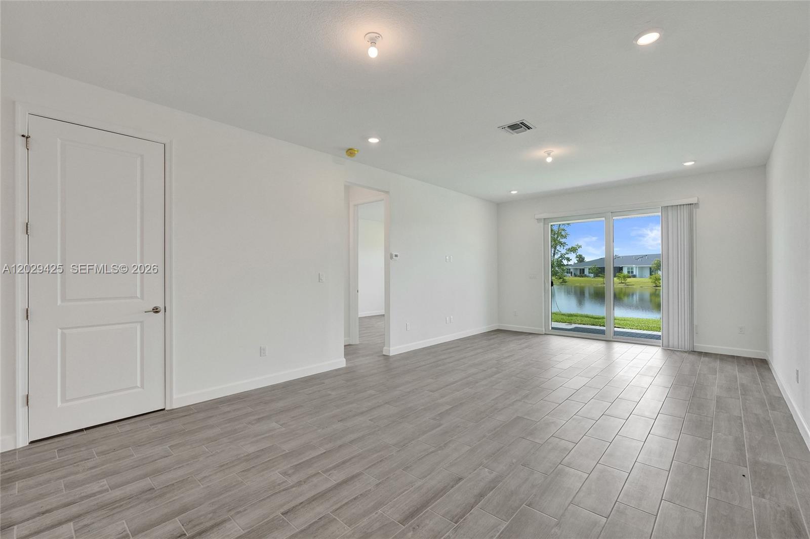 SEAGROVE PUD - Residential Lease