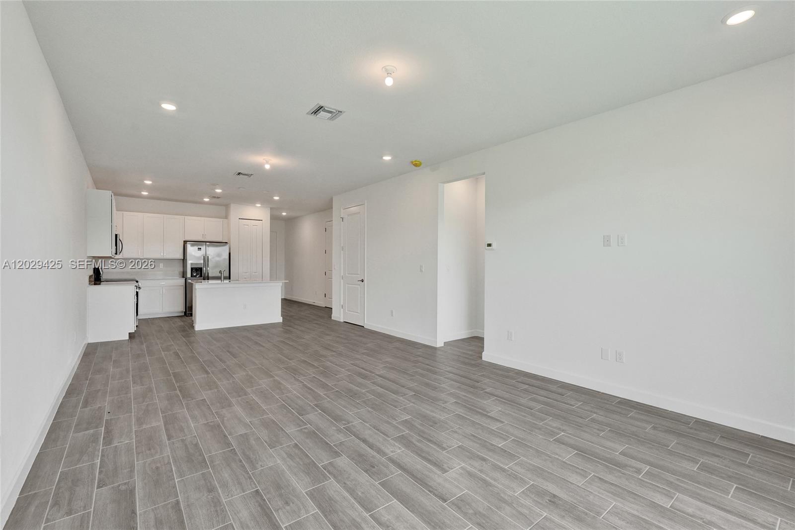 SEAGROVE PUD - Residential Lease