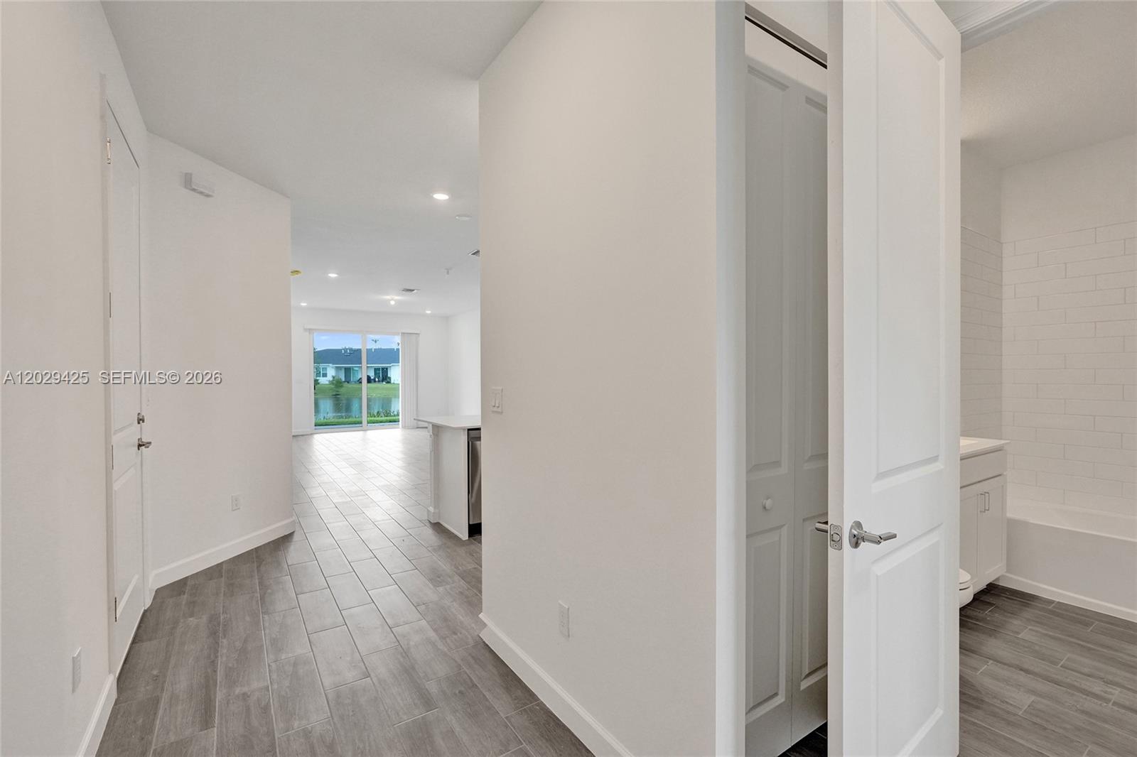 SEAGROVE PUD - Residential Lease