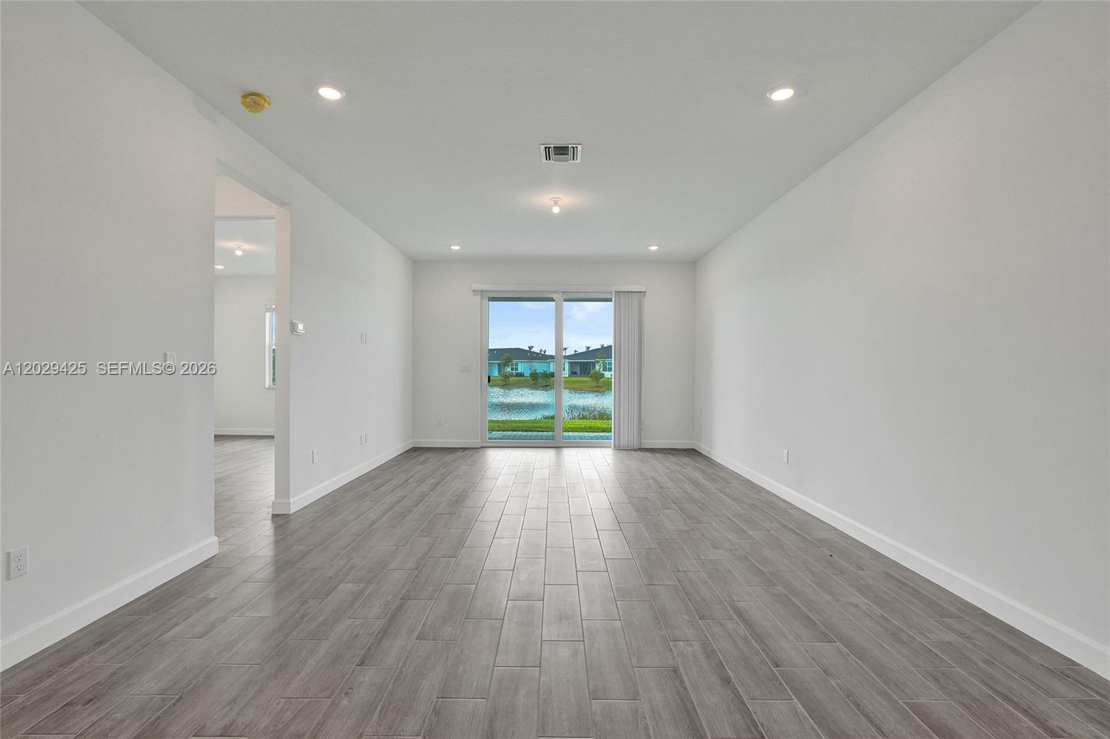 SEAGROVE PUD - Residential Lease