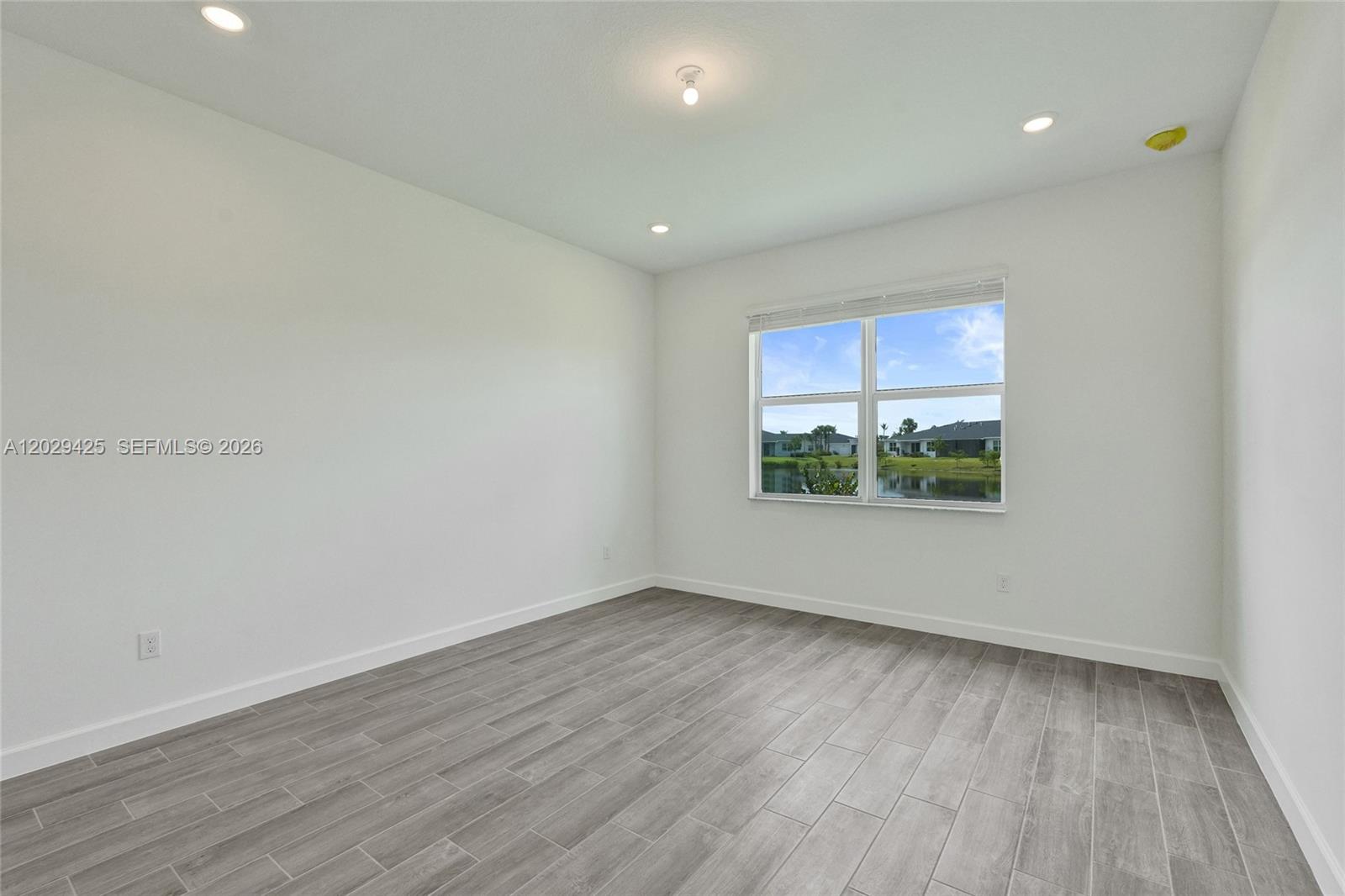 SEAGROVE PUD - Residential Lease