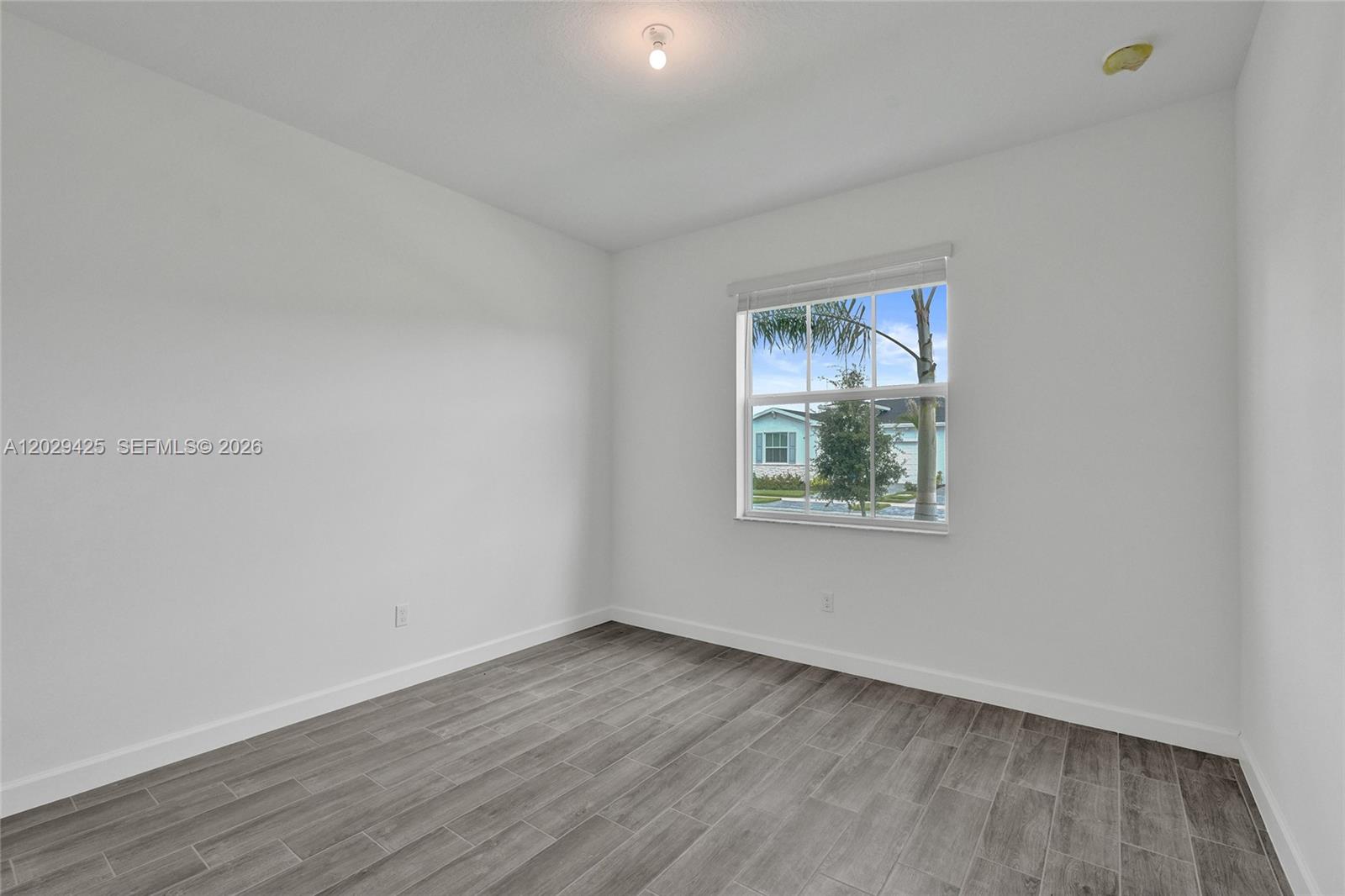 SEAGROVE PUD - Residential Lease
