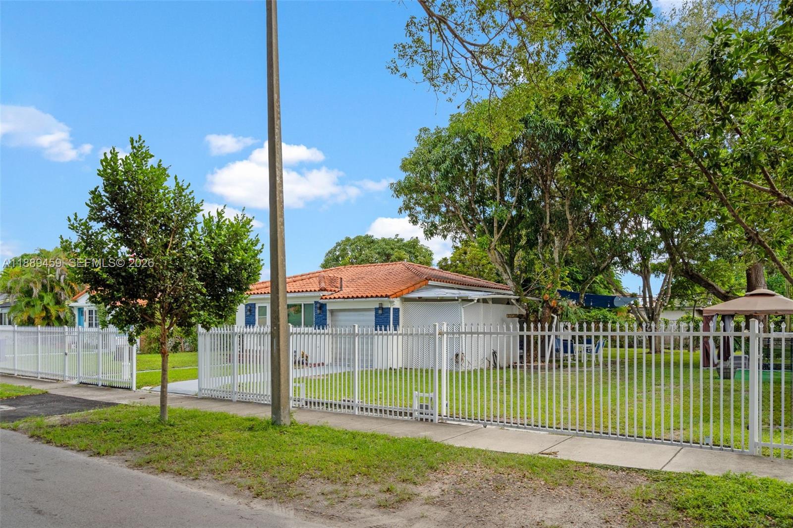 DURWARD HEIGHTS - Residential