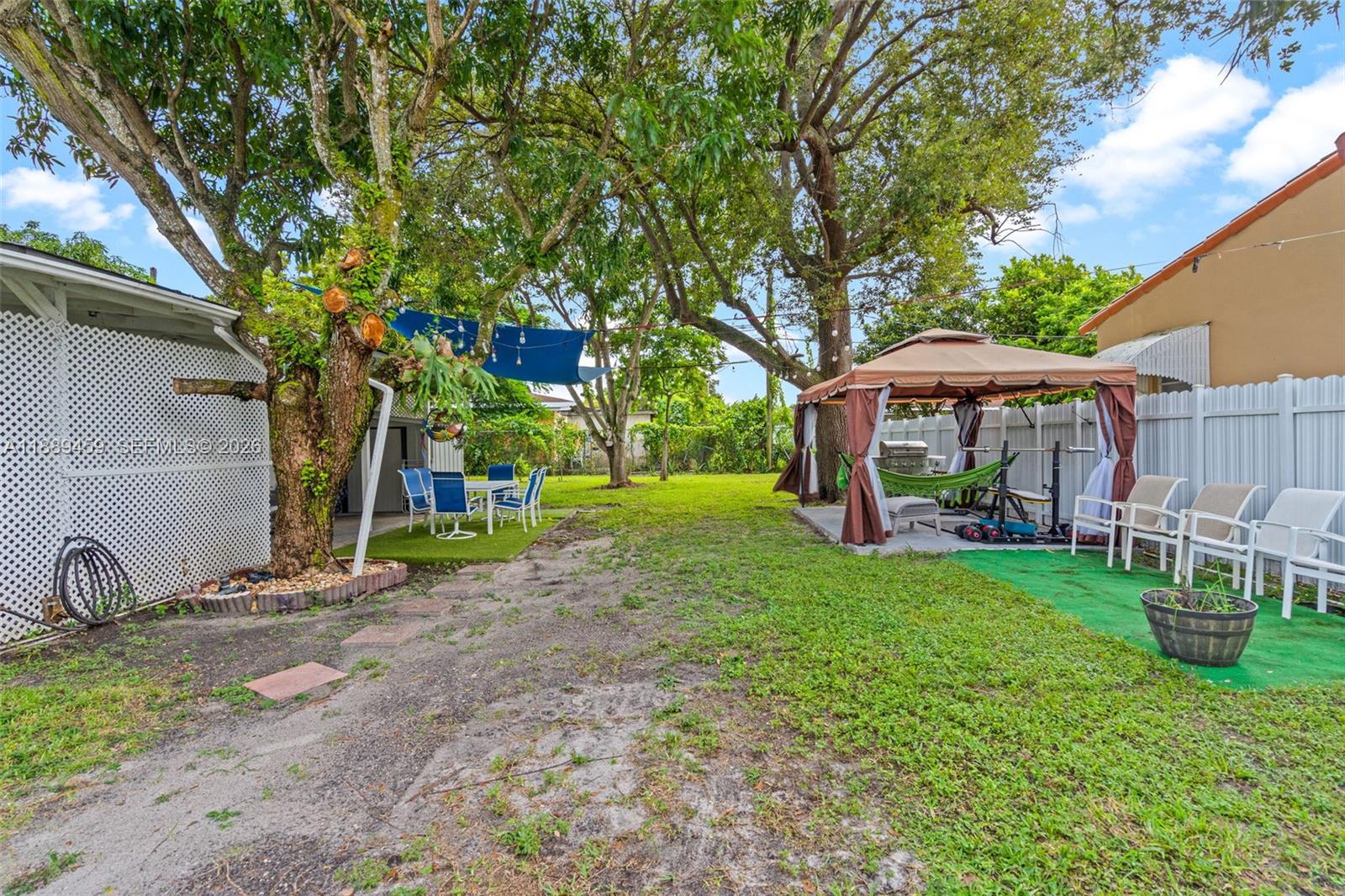 DURWARD HEIGHTS - Residential