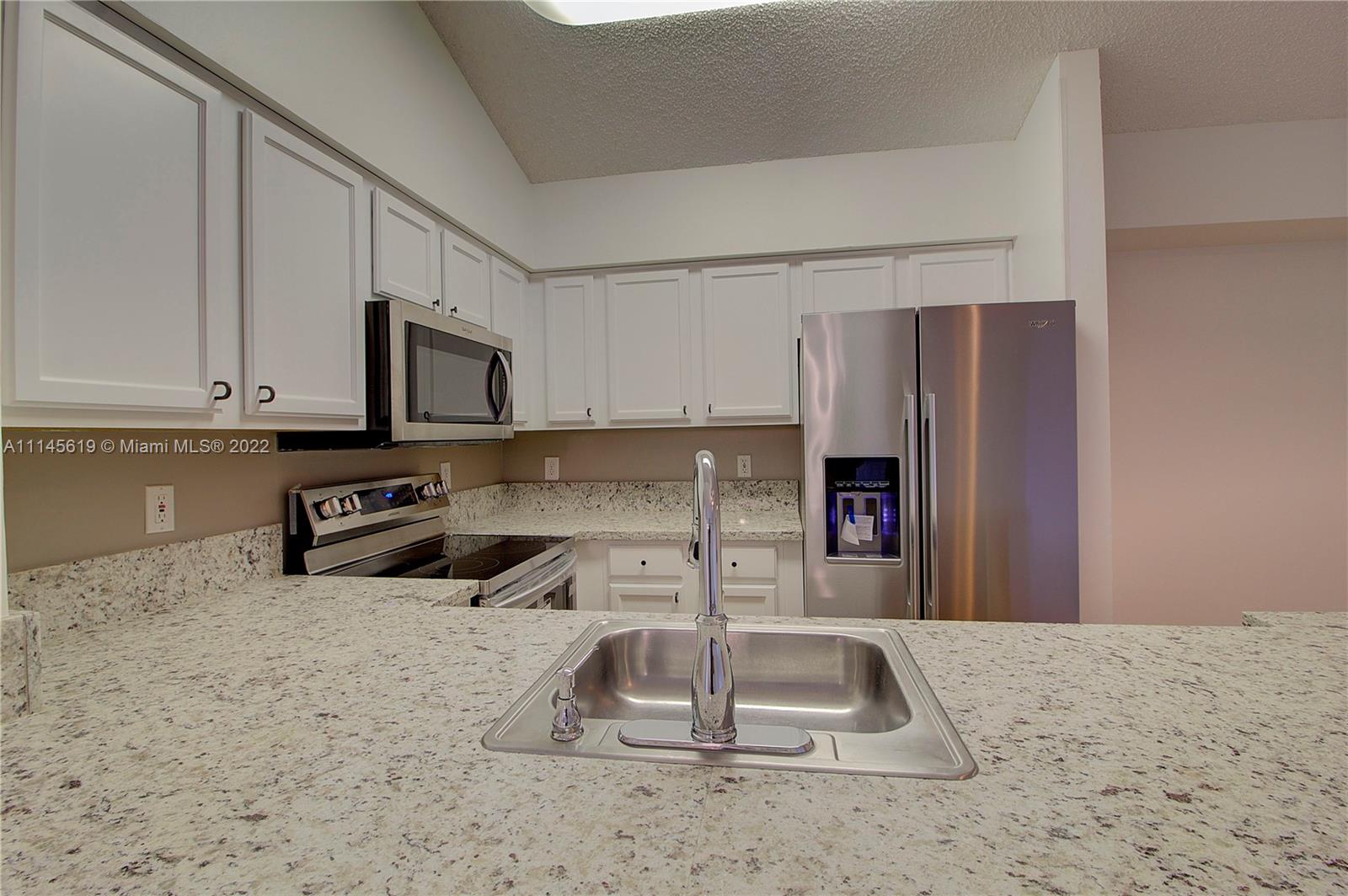 SOUTH PALM PLACE CONDO - Residential