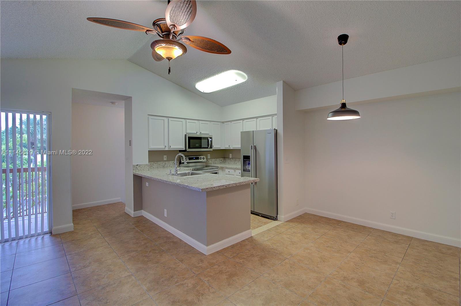 SOUTH PALM PLACE CONDO - Residential