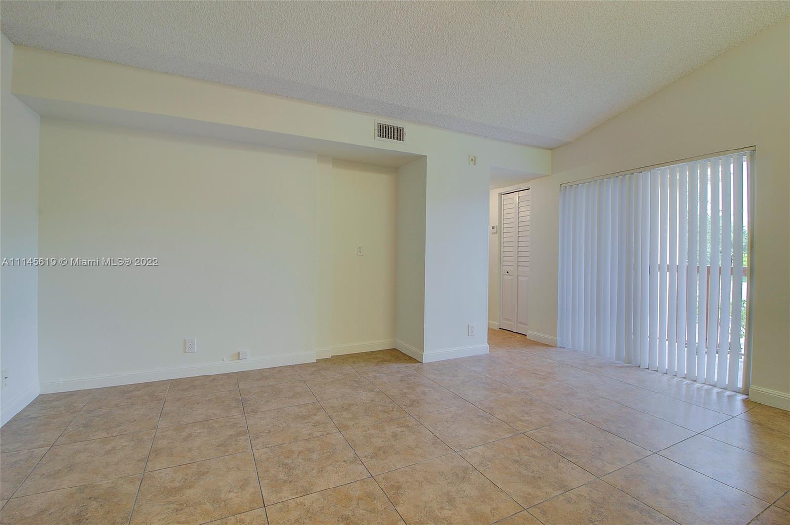 SOUTH PALM PLACE CONDO - Residential