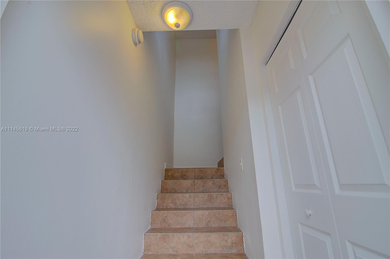 SOUTH PALM PLACE CONDO - Residential